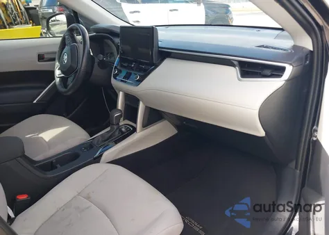 2023 Toyota Corolla Cross Le z USA, uszkodzony, nr VIN 7MUCAABG5PV072089